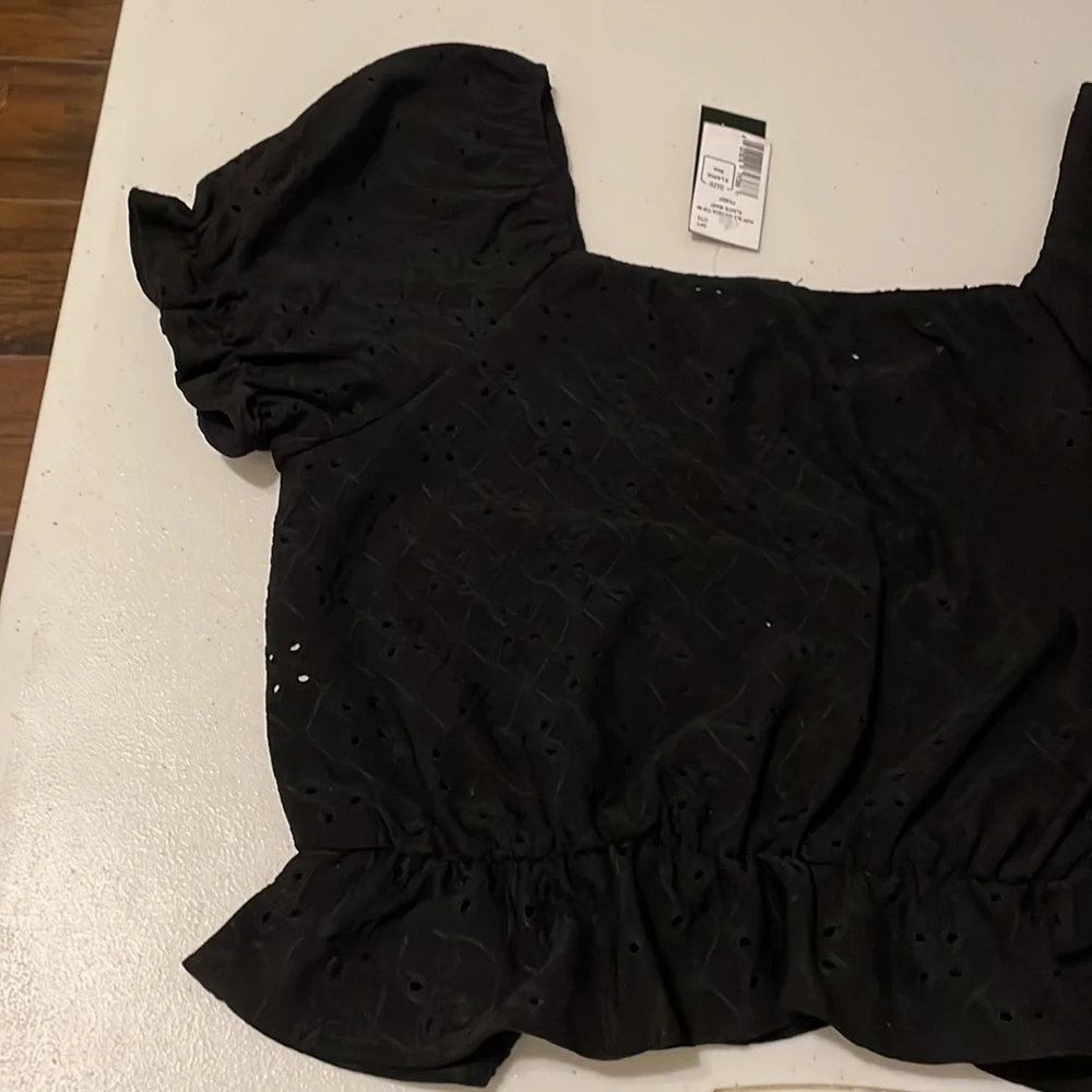 Discreet Top XL - Picture 10 of 12
